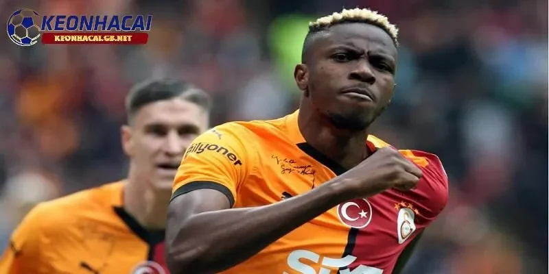 Osimhen được liên hệ bởi đại diện của Al Hilal Osimhen được liên hệ bởi đại diện của Al Hilal